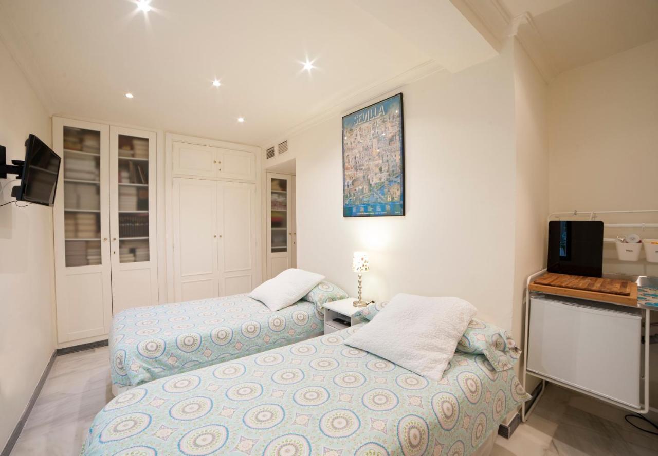 Atanasio Barron Apartment Севиля Екстериор снимка
