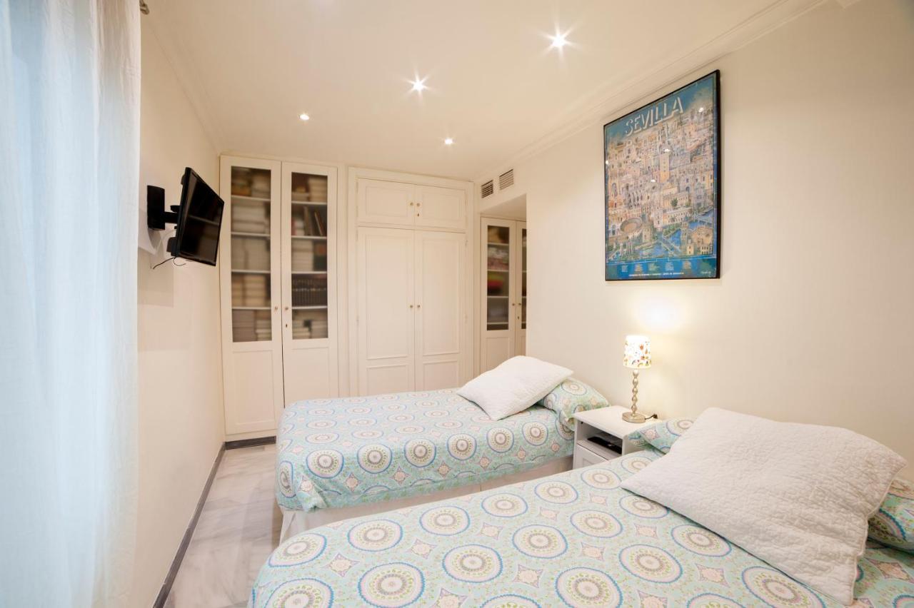 Atanasio Barron Apartment Севиля Екстериор снимка
